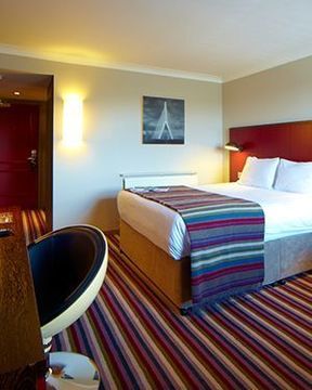 St Davids Park Hotell Chester Exteriör bild